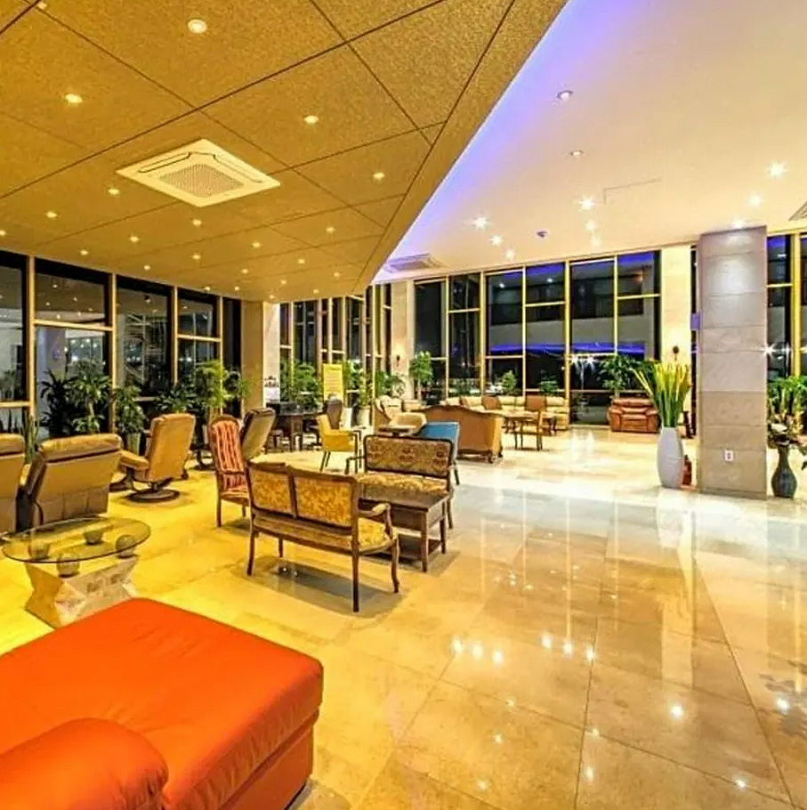 Pearly Hotel Welcome